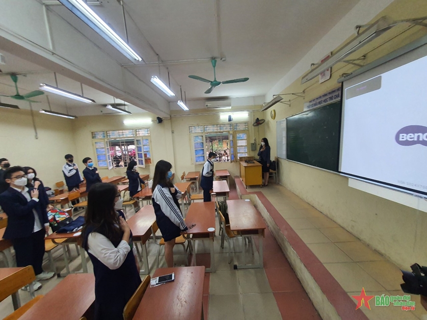 Kết quả giáo dục Thủ đô đạt được trong năm 2021 đáng ghi nhận với hàng loạt giải thưởng quốc tế, cũng như việc tổ chức cho học sinh quay trở lại trường học tập trung sau khi tiêm vắc xin.
